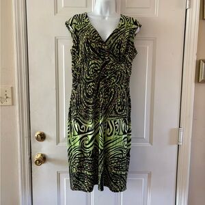 Frank Lyman Green and Black Patterned Dress. Size 12